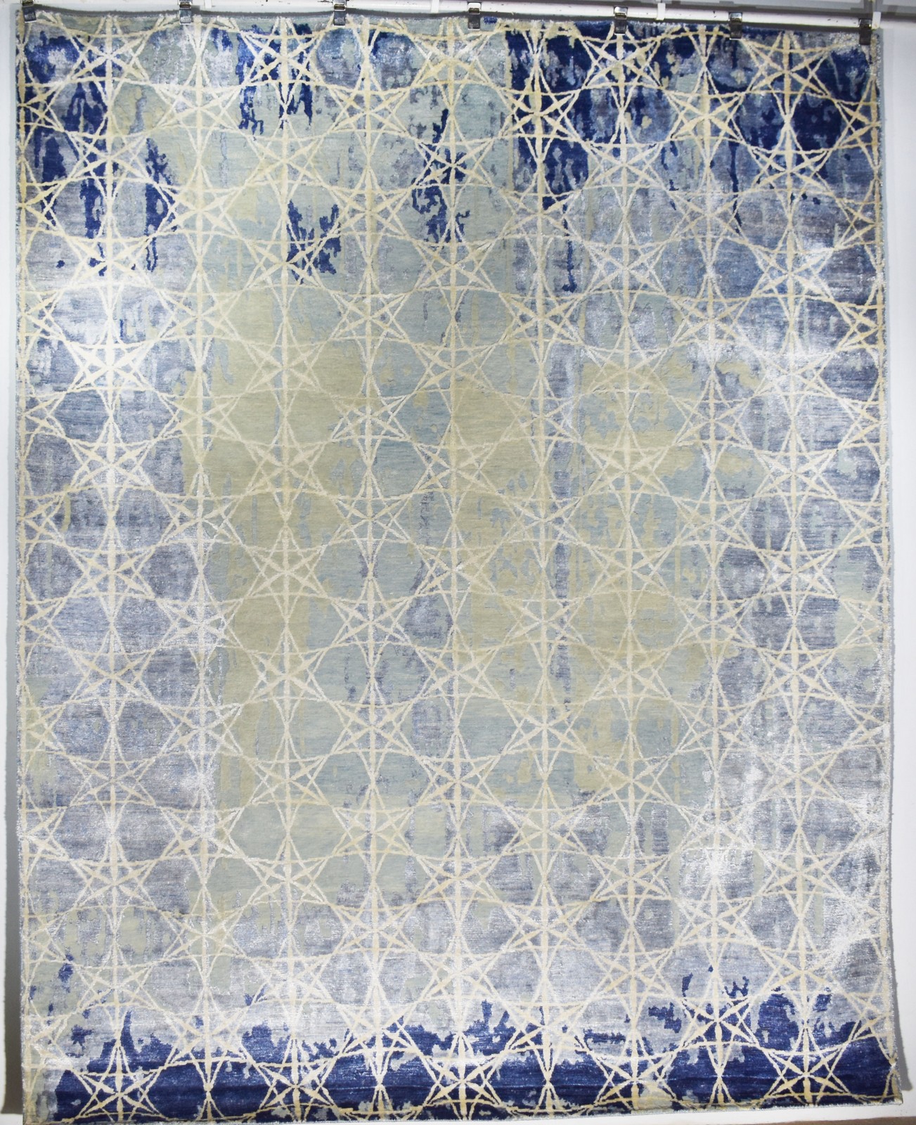 Minimalist Soft Blue–Yellow Pastel Breeze Pattern Rug